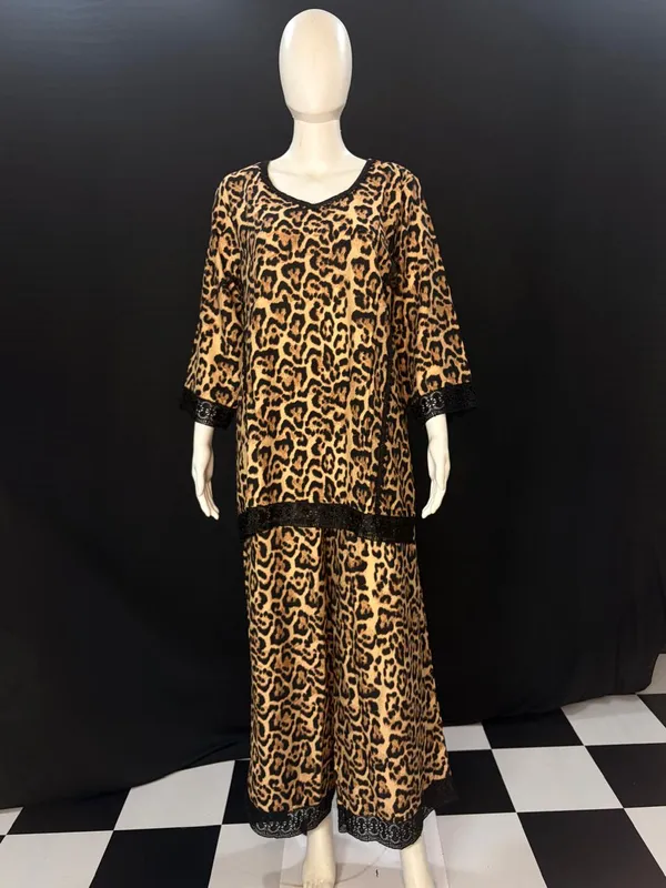 Yellow_Black_Viscose_Rayon_Leopard_Print_Lace_Trim_Co_Ords_Set_For_Women