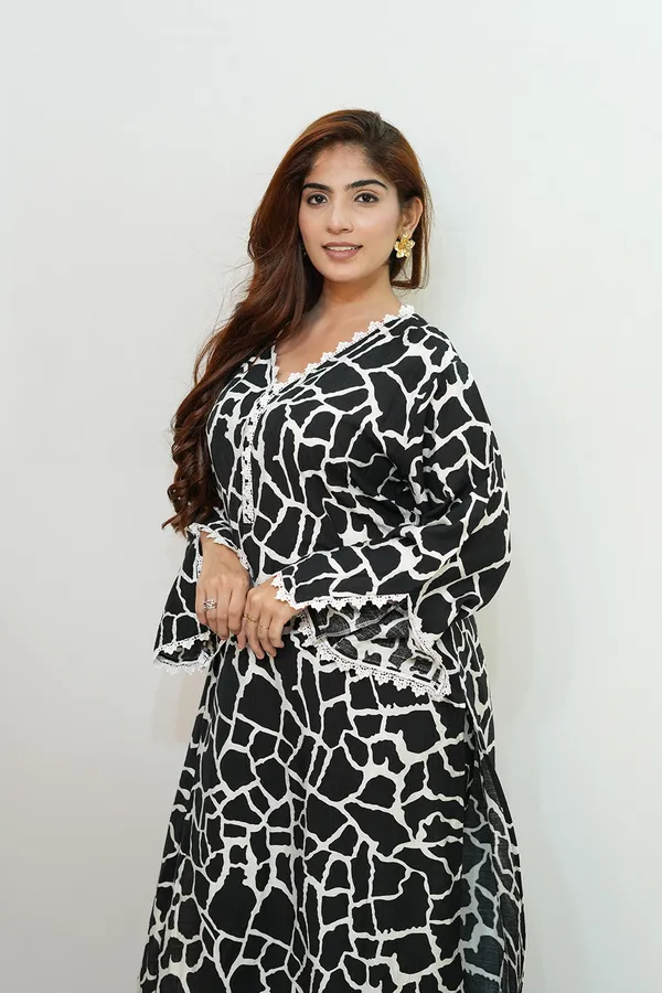 Black_White_Viscose_Rayon_Co_Ords_Set_For_Women