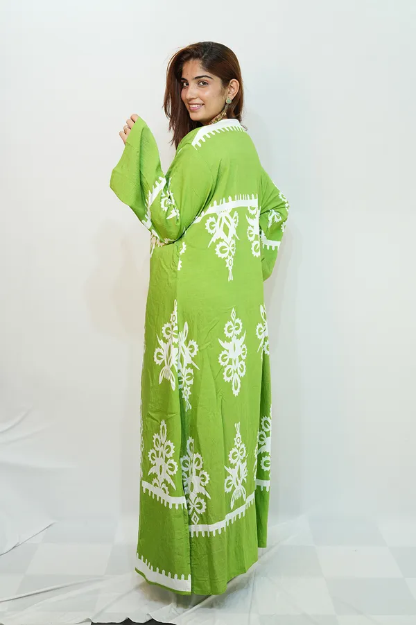 Green_White_Viscose_Rayon_Gown_For_Women