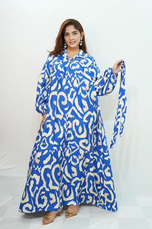 Blue_White_Viscose_Rayon_Printed_Gown_For_Women