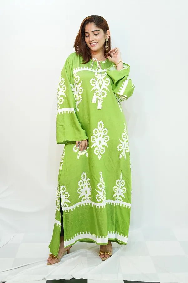 Green_White_Viscose_Rayon_Gown_For_Women