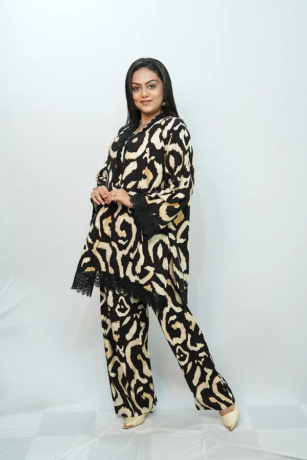 Black_Yellow_Viscose_Rayon_Co_Ords_Set_For_Women