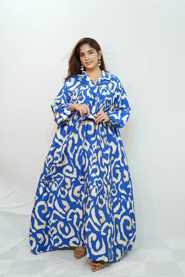 Blue_White_Viscose_Rayon_Printed_Gown_For_Women