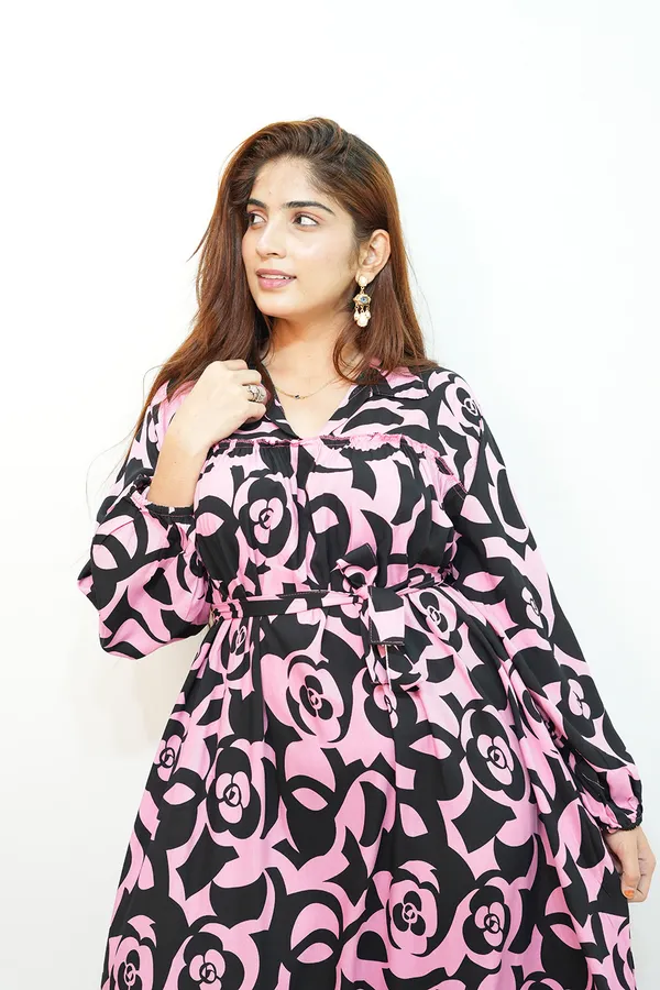 Pink_Black_Viscose_Rayon_Gown_For_Women