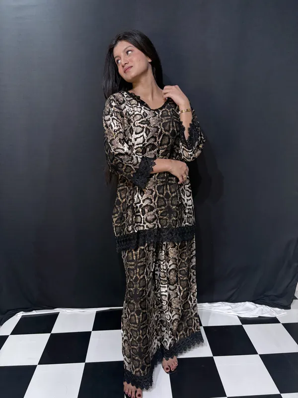 Brown_Black_Viscose_Rayon_Snake_Print_Lace_Trim_Co_Ords_Set_For_Women