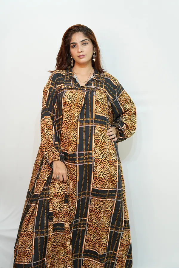Yellow_Black_Viscose_Rayon_Gown_For_Women
