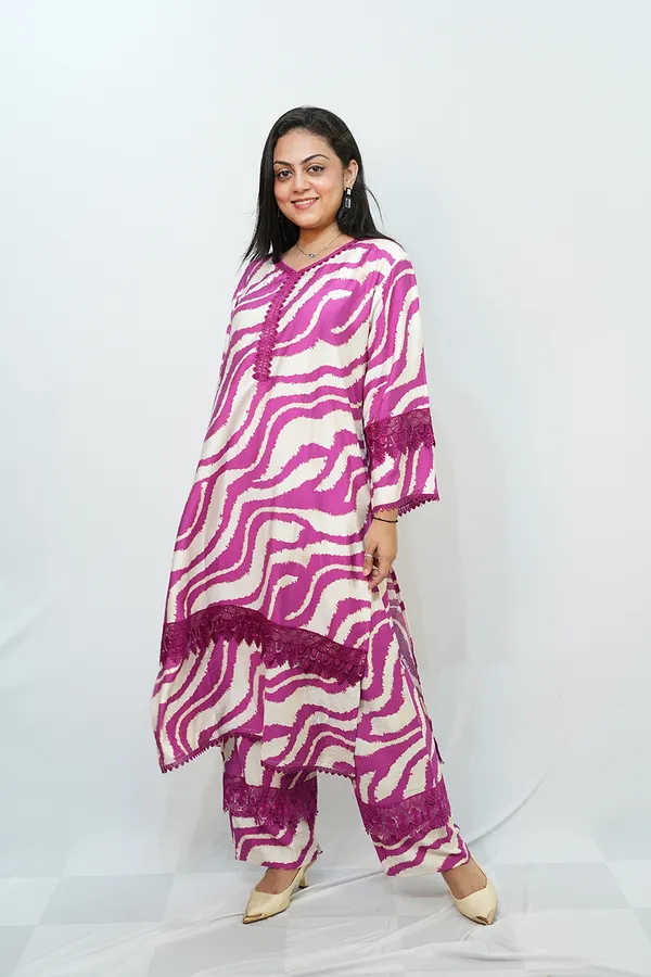 Pink_White_Viscose_Rayon_Co_Ords_Set_For_Women