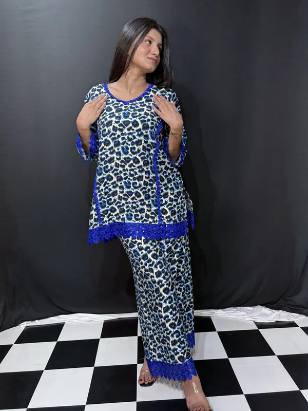Blue_Beige_Viscose_Rayon_Animal_Print_Lace_Trim_Co_Ords_Set_For_Women