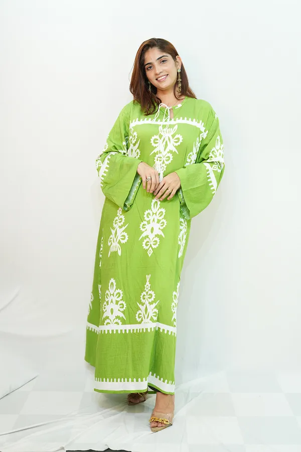 Green_White_Viscose_Rayon_Gown_For_Women