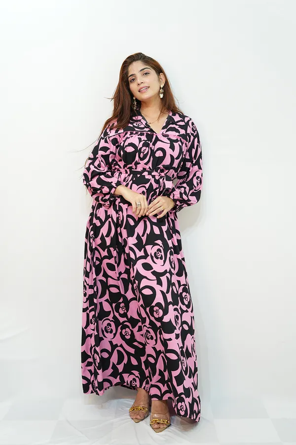 Pink_Black_Viscose_Rayon_Gown_For_Women