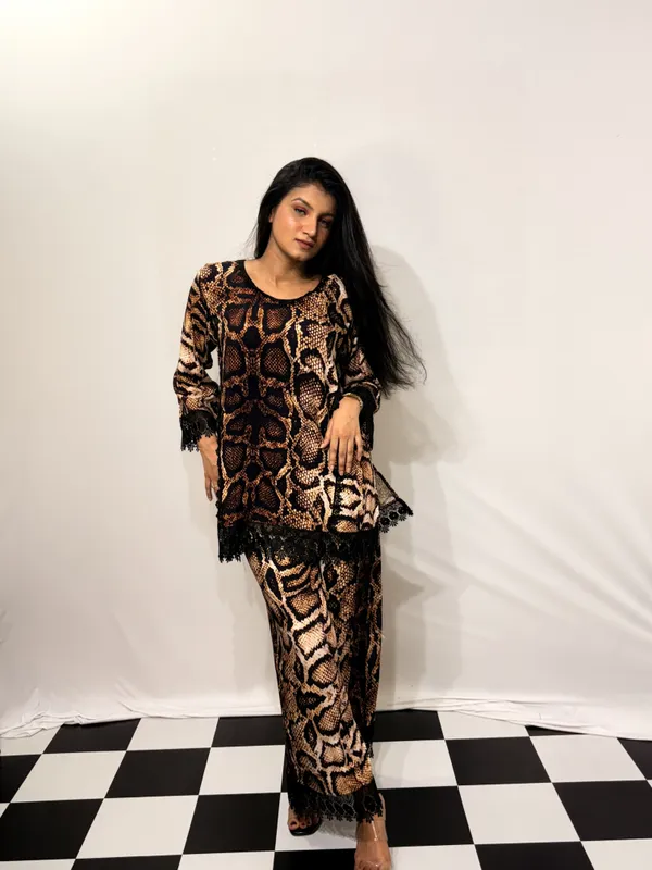 Beige_Black_Viscose_Rayon_Snake_Print_Lace_Trim_Co_Ords_Set_For_Women