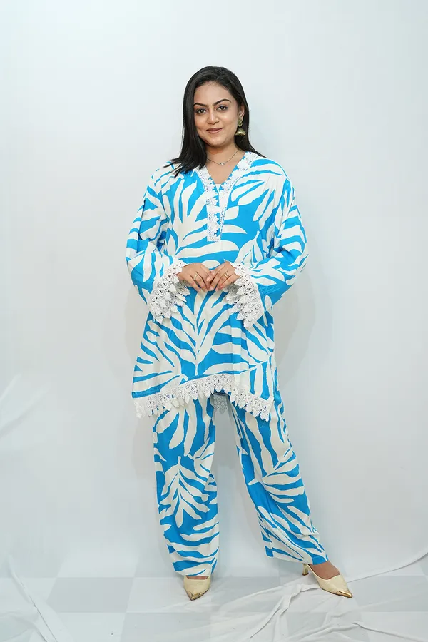 Blue_White_Viscose_Rayon_Co_Ords_Set_For_Women
