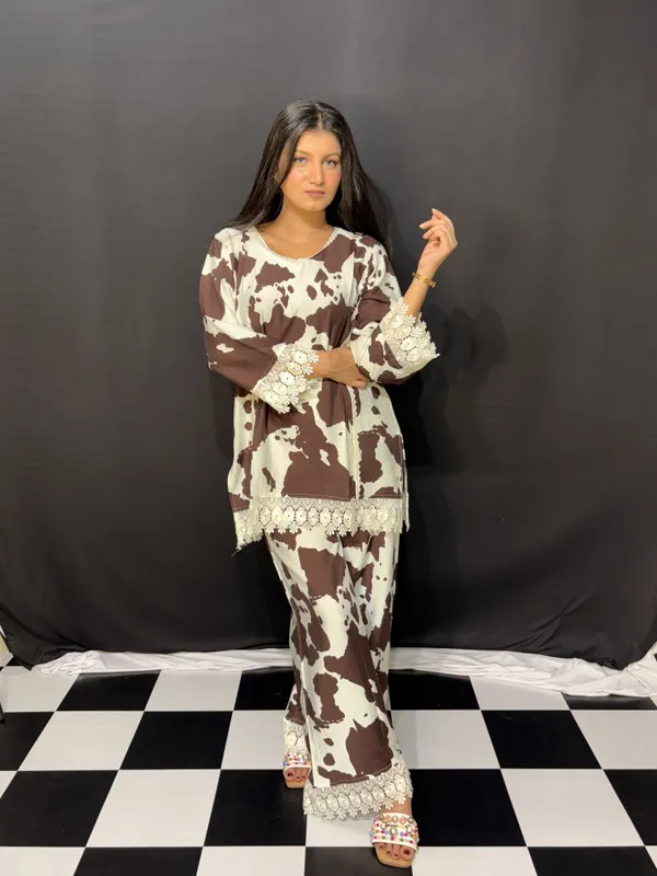 White_Black_Viscose_Rayon_Animal_Print_Lace_Trim_Co_Ords_Set_For_Women