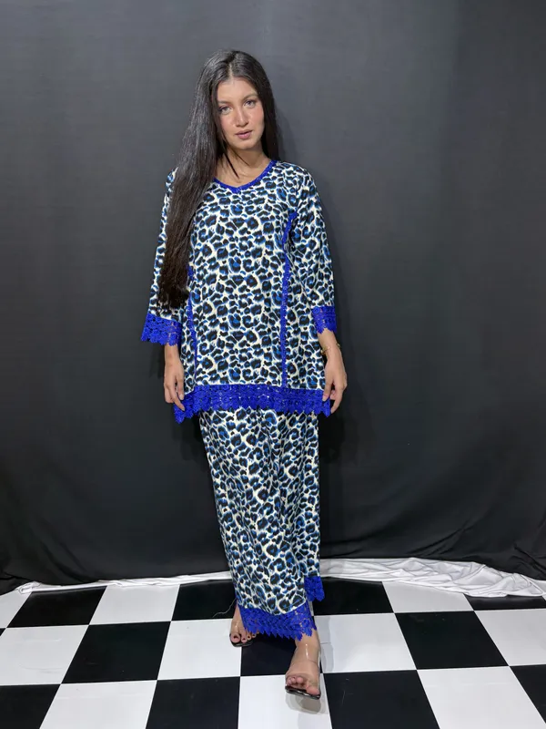 Blue_Beige_Viscose_Rayon_Animal_Print_Lace_Trim_Co_Ords_Set_For_Women