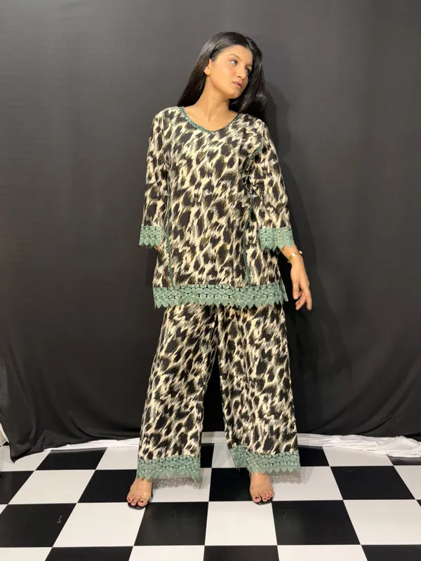 Beige_Black_Viscose_Rayon_Animal_Print_Lace_Trim_Co_Ords_Set_For_Women