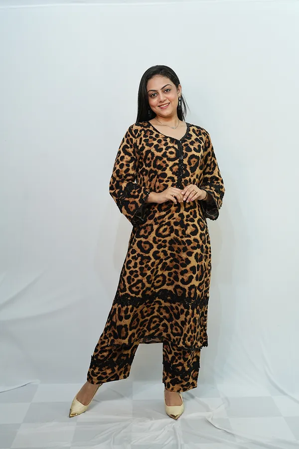 Yellow_Black_Viscose_Rayon_Co_Ords_Set_For_Women