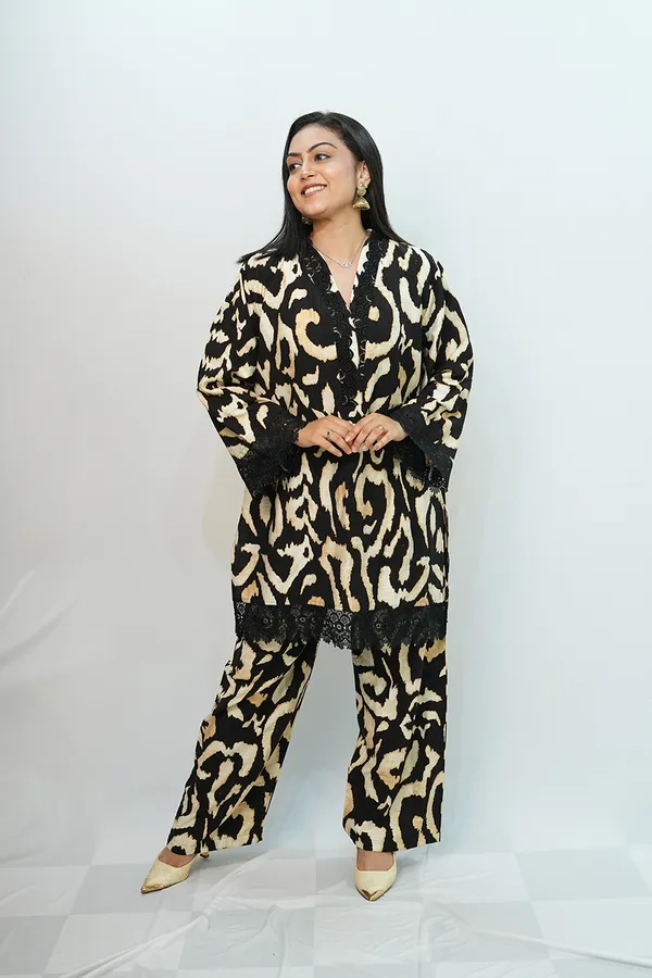 Black_Yellow_Viscose_Rayon_Co_Ords_Set_For_Women