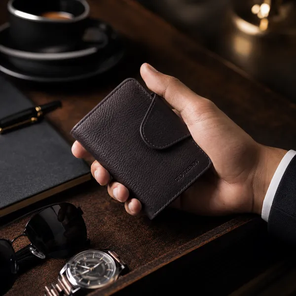 Black_Genuine_Leather_Card_Holder_For_Men