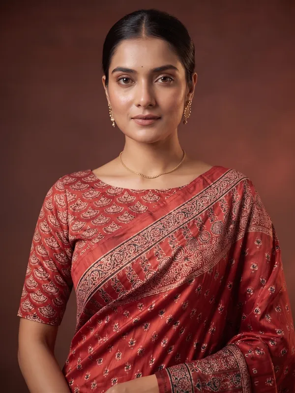 Silk_Prism_print_with_mirror_work_saree