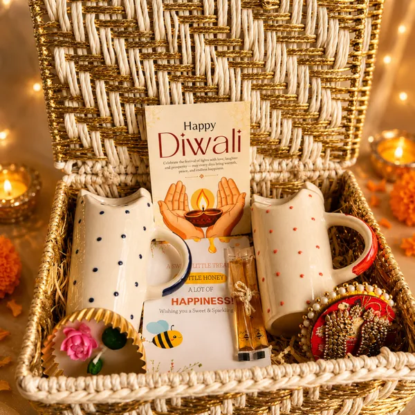 Artecasa_Red_&_Blue_Tumbler_Diwali_Gift_Hamper_With_Urli_Candle