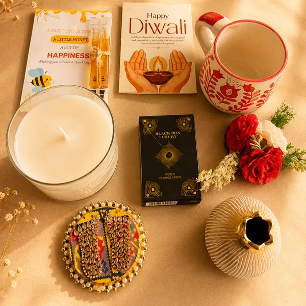 Royal_White_Gold_Woven_Basket_Candle_Vase_Diwali_Hamper