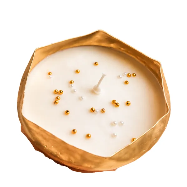 Wax_Festive_Pearl_Detail_Wavy_Urli_Candle