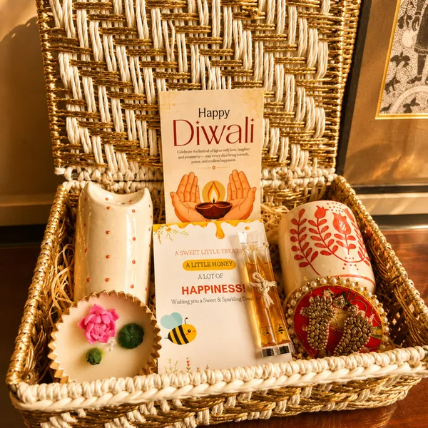 Artecasa_Red_Tumbler_&_Mug_Diwali_Gift_Basket_Hamper