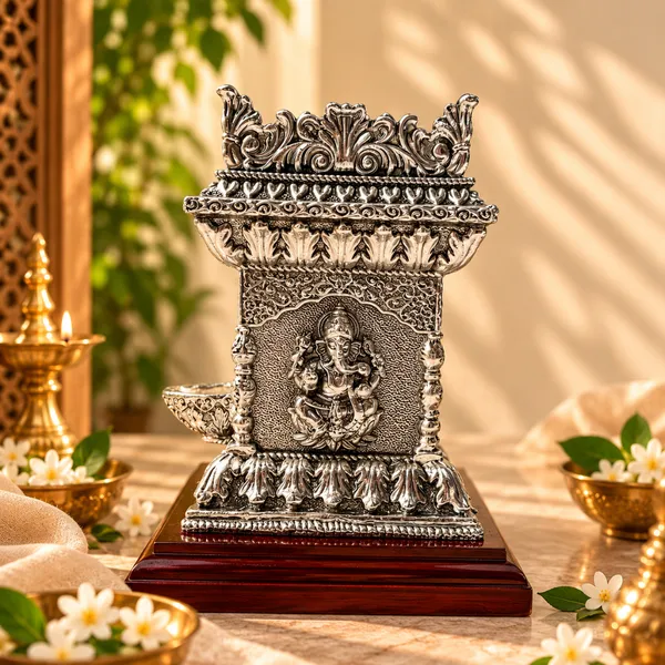 Silver_Plated_Tulsi