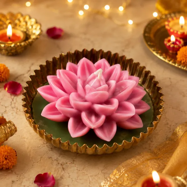 Wax_Festive_Green_Pink_Urli_Decorative_Candle