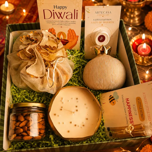 Wax_Festive_Pomegranate_Urli_Candle_Dry_Fruit_Green_Gift_Box
