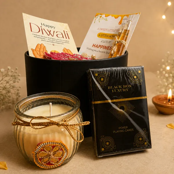 Artecasa_Black_Gift_Box_Matka_Candle_Playing_Cards_Hamper