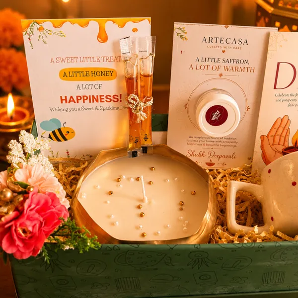 Wax_Festive_Diwali_Green_Long_Gift_Box_With_Mug_&_Urli_Candle