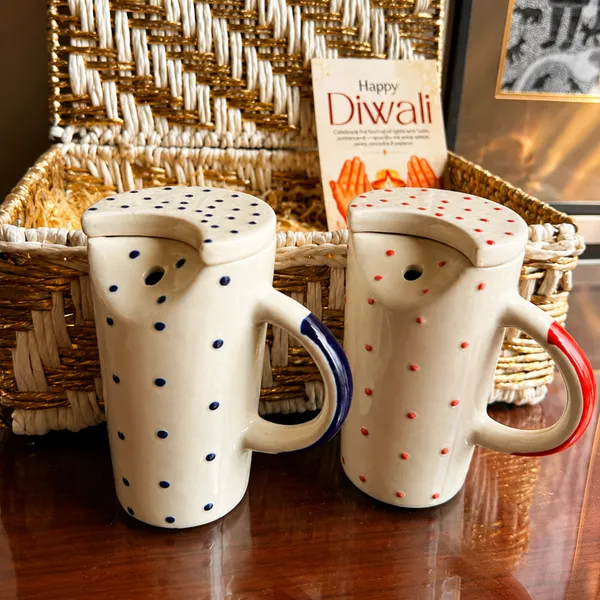 Artecasa_Red_&_Blue_Tumbler_Diwali_Gift_Hamper_With_Urli_Candle