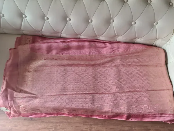 Pink_Mashroo_Tissue_Silk_Woven_Border_Saree_With_Unstitched_Blouse_Piece