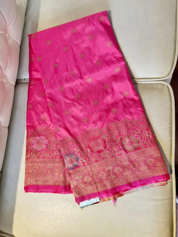 Pink_Silk_Zari_Woven_Banarasi_Saree_For_Women