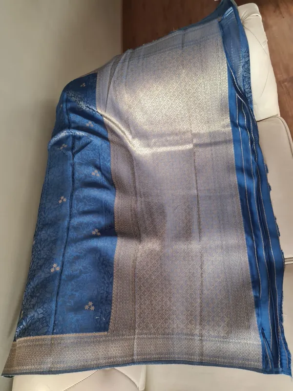Blue_Silk_Zari_Woven_Banarasi_Saree_For_Women