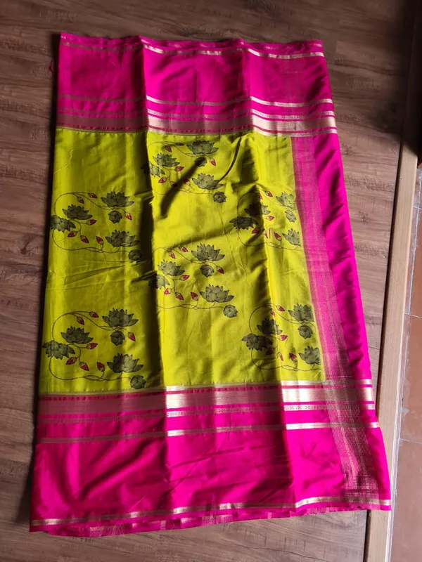 Yellow_Silk_Pink_Border_Floral_Print_Saree_For_Women
