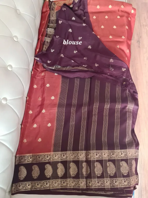 Purple_Silk_Zari_Woven_Paisley_Border_Saree_With_Blouse_For_Women