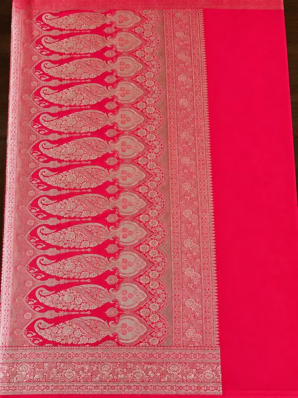 Pink_Silk_Zari_Woven_Paisley_Border_Banarasi_Saree_For_Women
