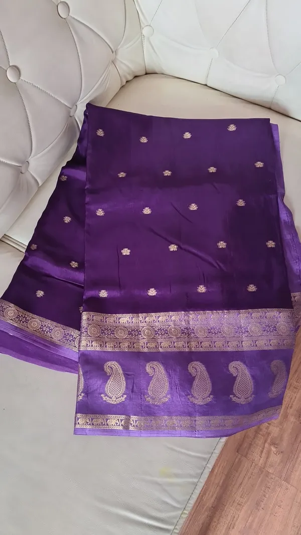 Purple_Silk_Zari_Woven_Paisley_Border_Saree_For_Women