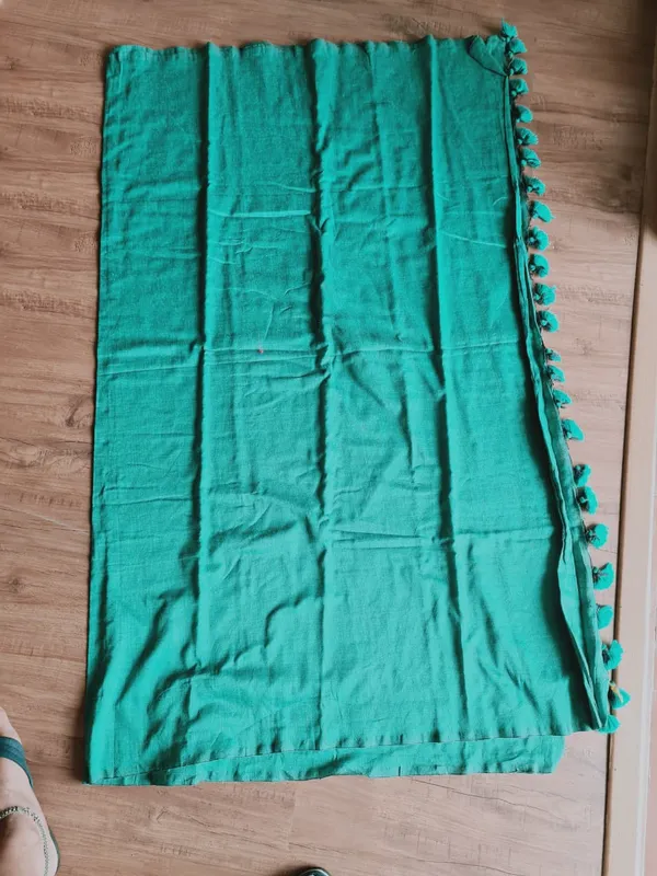 Green_Cotton_Pom_Pom_Border_Dupatta_For_Women