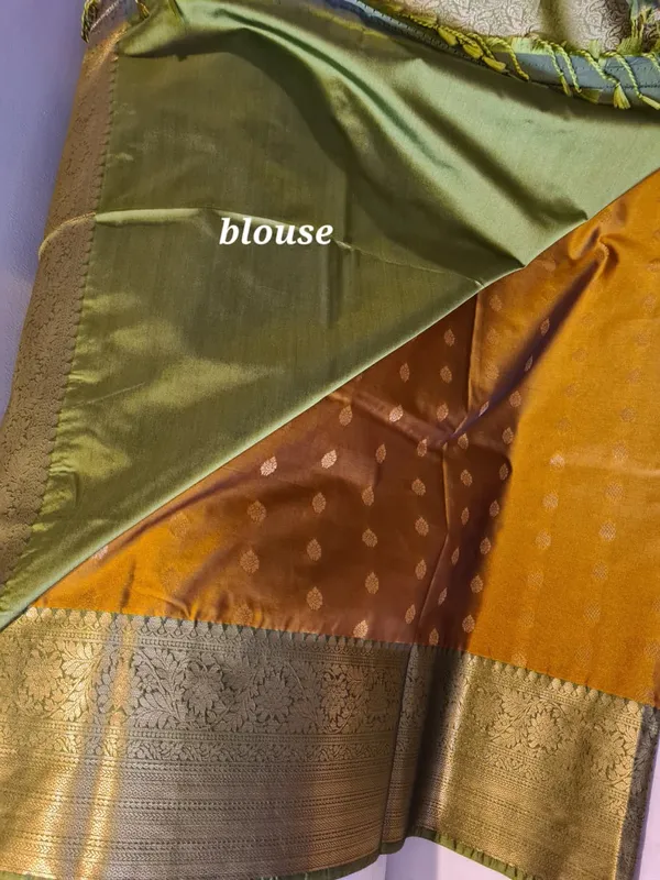 Mustard_Yellow_Silk_Zari_Border_Kanjivaram_Saree_For_Women