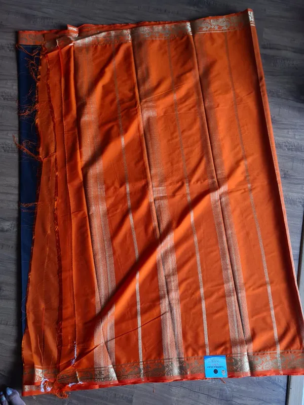 Navy_Blue_Orange_Silk_Zari_Border_Kanjeevaram_Saree_For_Women