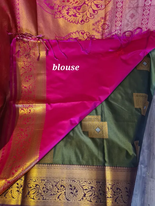 Green_Silk_Zari_Woven_Kanjivaram_Saree_For_Women