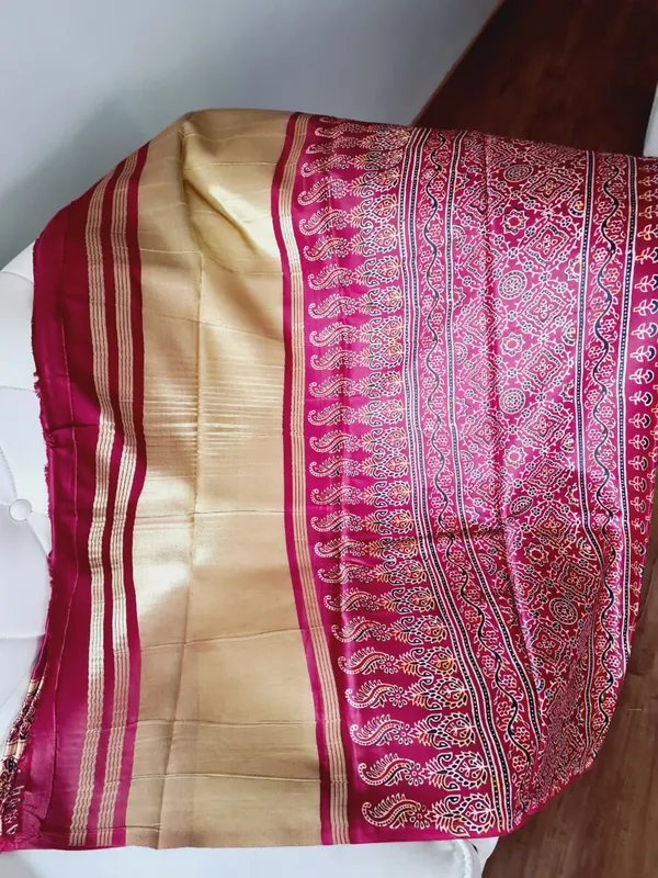 Maroon_Silk_Gold_Border_Ajrak_Print_Saree_For_Women
