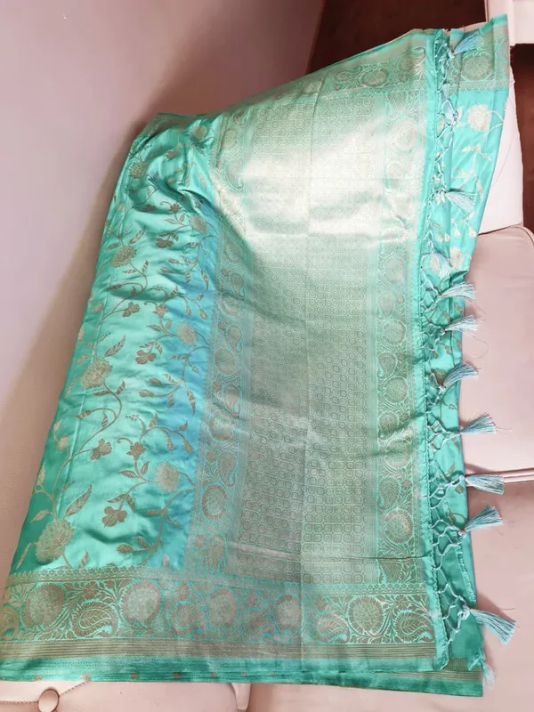 Sea_Green_Silk_Woven_Zari_Border_Banarasi_Saree_For_Women