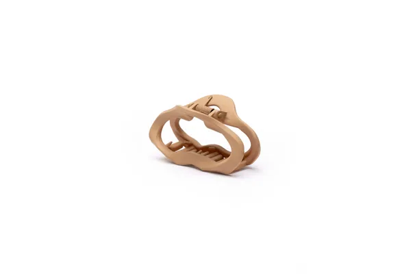 Cloud_Claw_Medium_Matte_Sand_Beige_Large_Medium_Single