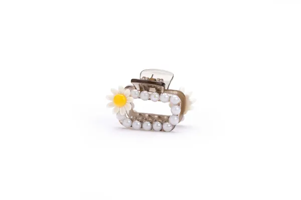 Pearl_Daisy_Frame_Medium_Cocoa_Pearl_Large_Medium_Single