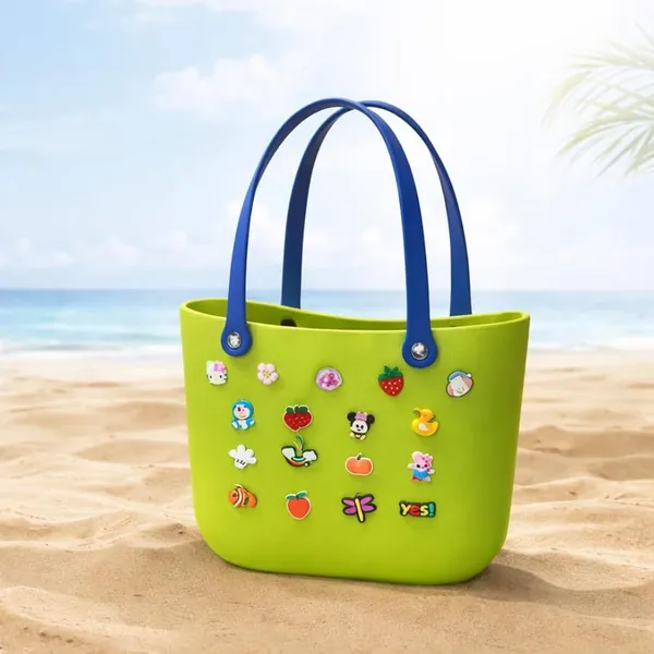 Charm_Tote_Light_Blue_Single
