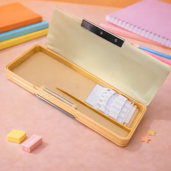 Magnetic_Pencil_Box_Beige_Single